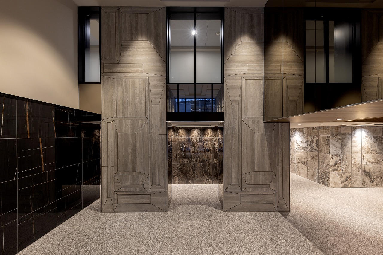 エントランスホール