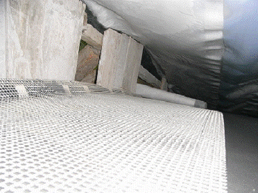 トンネル二次覆工はく落防止技術　T-FREG工法
